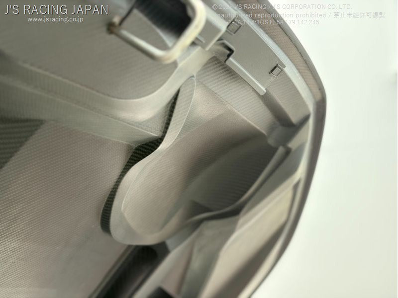 J'S RACING FL5 PHANTOM Dry Carbon Bonnet